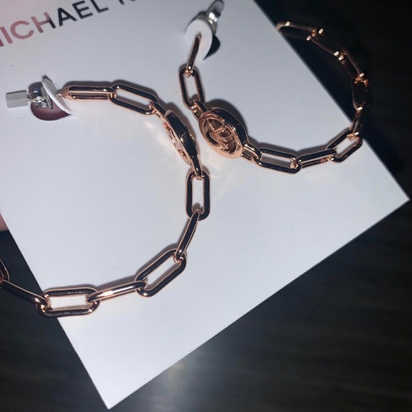 Michael Kors rose gold hoop earrings - Picture 2 of 5